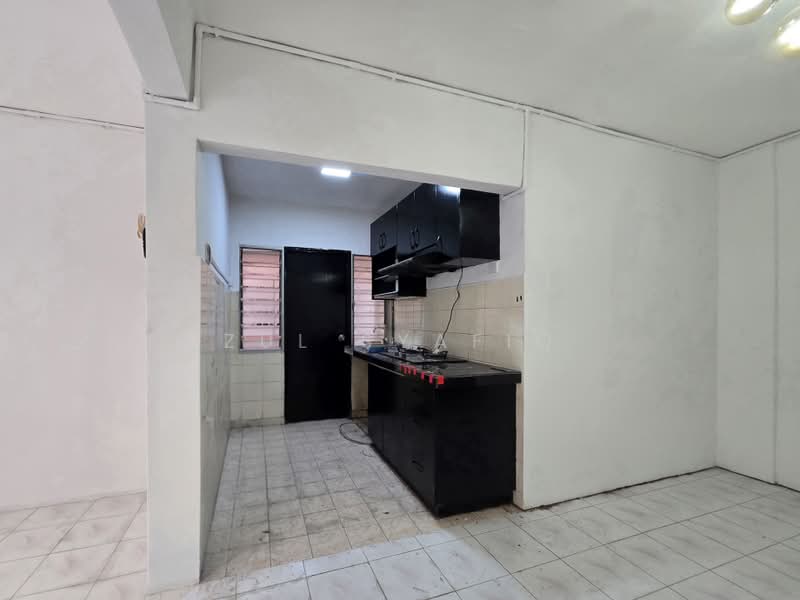 Pangsapuri untuk Disewa di saujana apartment - Zul Syafiq - PropertyGuru.com.my