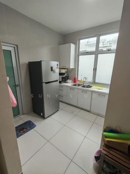 Condominium for Sale at The Seed Taman Sutera Utama - Suny Sior - Kitchen - PropertyGuru.com.my