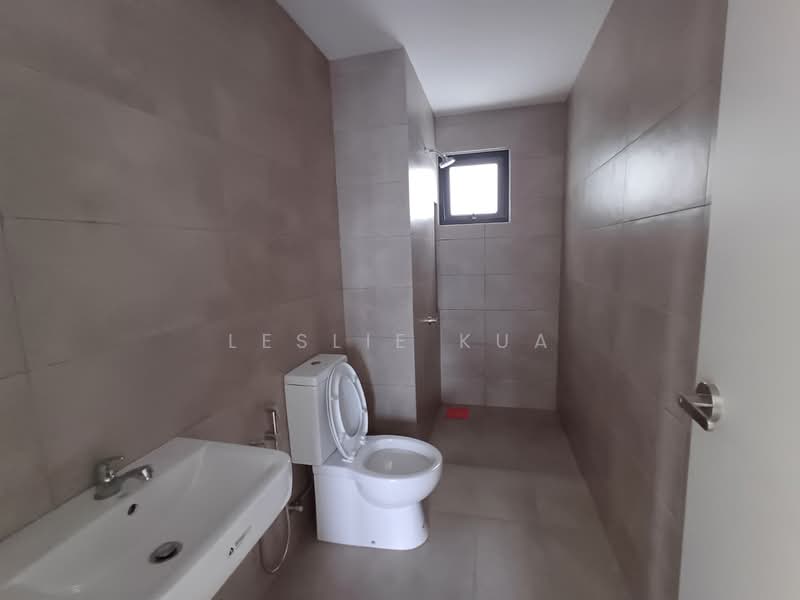 Servis Apartment untuk Dijual di Savio @ Riana Dutamas - Leslie Kua - Bathroom - PropertyGuru.com.my
