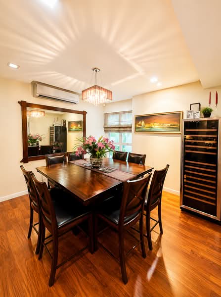 Kondominium untuk Dijual di Kiaramas Cendana - Jane Lai - Dining Room - PropertyGuru.com.my