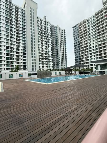 Servis Apartment untuk Dijual di The Garden Residences - Suny Sior - Exterior - PropertyGuru.com.my