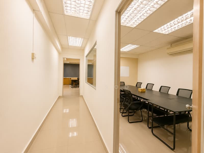 Kedai / Pejabat untuk Disewa di Damansara Perdana (Selangor) - Ray Soo - Corridor - PropertyGuru.com.my