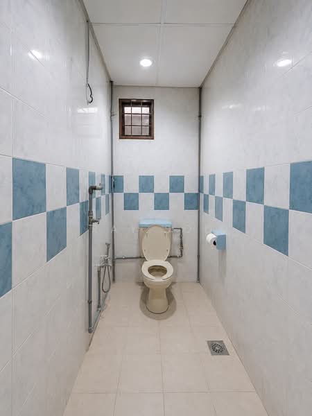 Kedai / Pejabat untuk Disewa di Damansara Perdana (Selangor) - Ray Soo - Bathroom - PropertyGuru.com.my