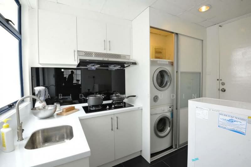 Condominium for Sale at Impiana On The Waterfront Condominium - Abid Sabarudin - Kitchen - PropertyGuru.com.my