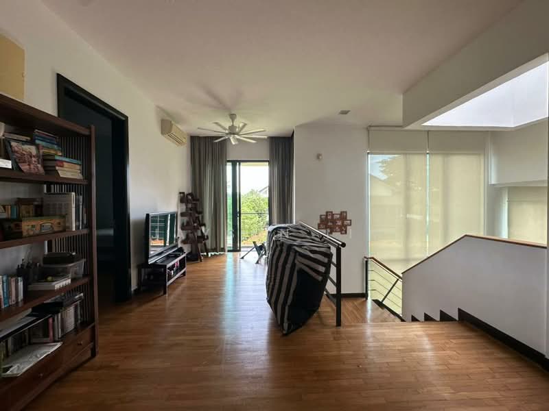 Bungalow House for Sale in Leisure Farm (Gelang Patah) - Jayson Lim - Living Room - PropertyGuru.com.my