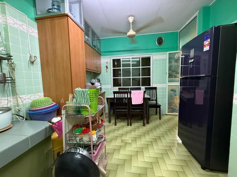 1-storey Terraced House for Sale in Pjs 10 (Sunway) - Katherine Lam - Kitchen - PropertyGuru.com.my