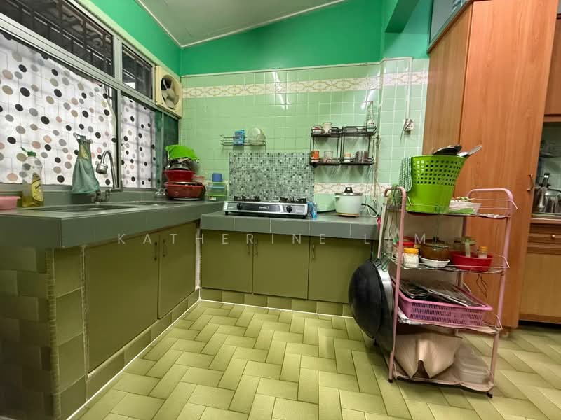1-storey Terraced House for Sale in Pjs 10 (Sunway) - Katherine Lam - Kitchen - PropertyGuru.com.my