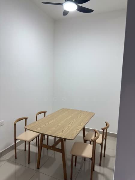 Servis Apartment untuk Dijual di Meldrum Heights (Residensi Meldrum) - Coco Lee - Dining Room - PropertyGuru.com.my