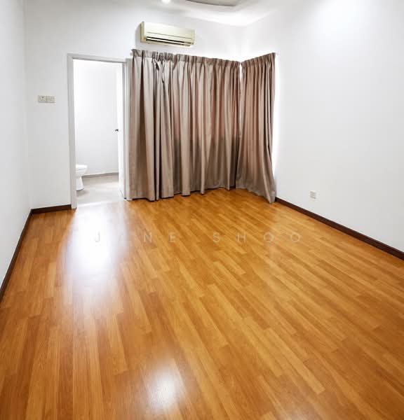 Rumah Teres 3 Tingkat untuk Dijual di Seri Jalil (Bukit Jalil) - Jane Shoo - PropertyGuru.com.my