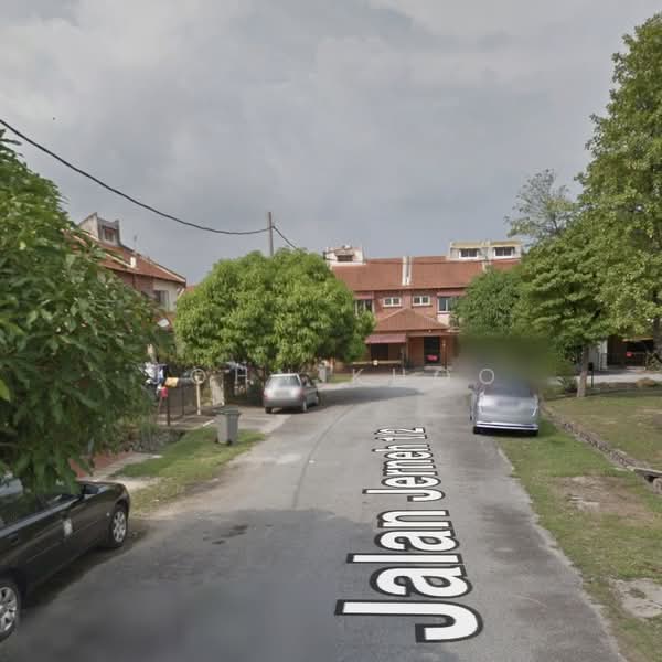 Rumah Teres untuk Dijual di Eka Matahari (Labu) - John Khoo - PropertyGuru.com.my