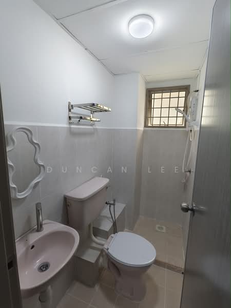 Kondominium untuk Disewa di Danau Idaman - Duncan Lee - Bathroom - PropertyGuru.com.my