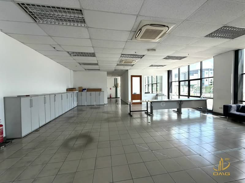 Warehouse for Rent in Glenmarie (Selangor) - Wilson Ng - Interior - PropertyGuru.com.my