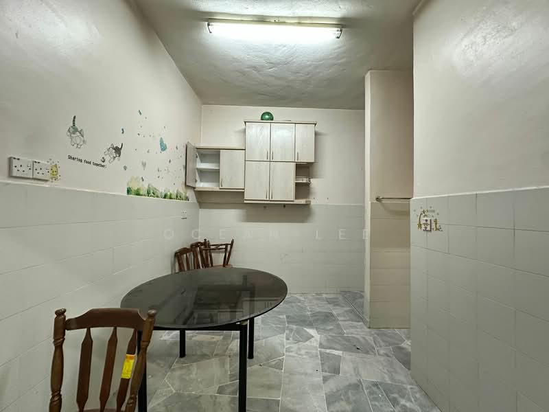 2-storey Terraced House for Sale in Bandar Sungai Long (Selangor) - Ocean Lee - Kitchen - PropertyGuru.com.my