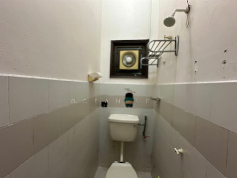 2-storey Terraced House for Sale in Bandar Sungai Long (Selangor) - Ocean Lee - Bathroom - PropertyGuru.com.my