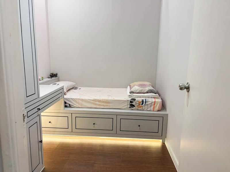 Condominium for Sale at The Oasis - Lee Jo Surf - Bedroom - PropertyGuru.com.my
