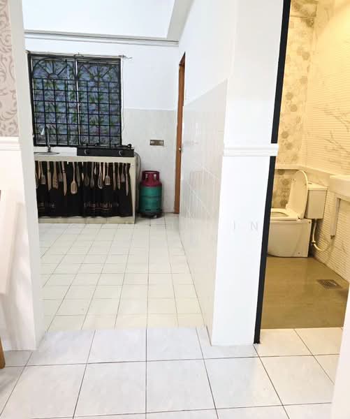 Pangsapuri untuk Disewa di Sri Ria Apartments - Jamalatin Mesen - Kitchen - PropertyGuru.com.my