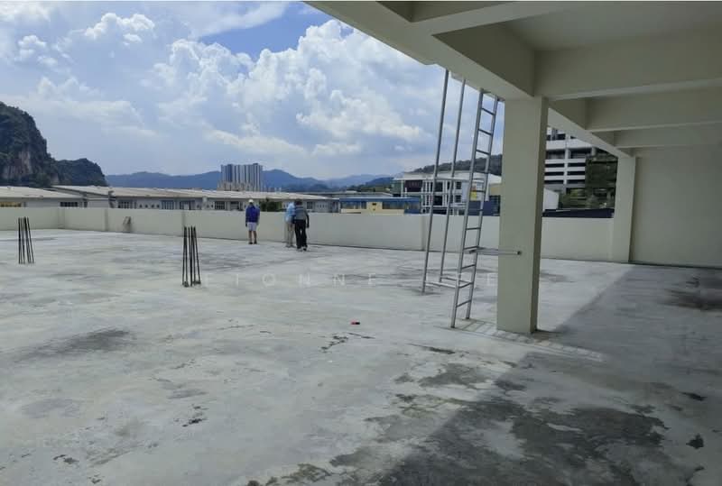Factory for Rent in Batu Caves (Selangor) - Fionne Lee - Exterior - PropertyGuru.com.my