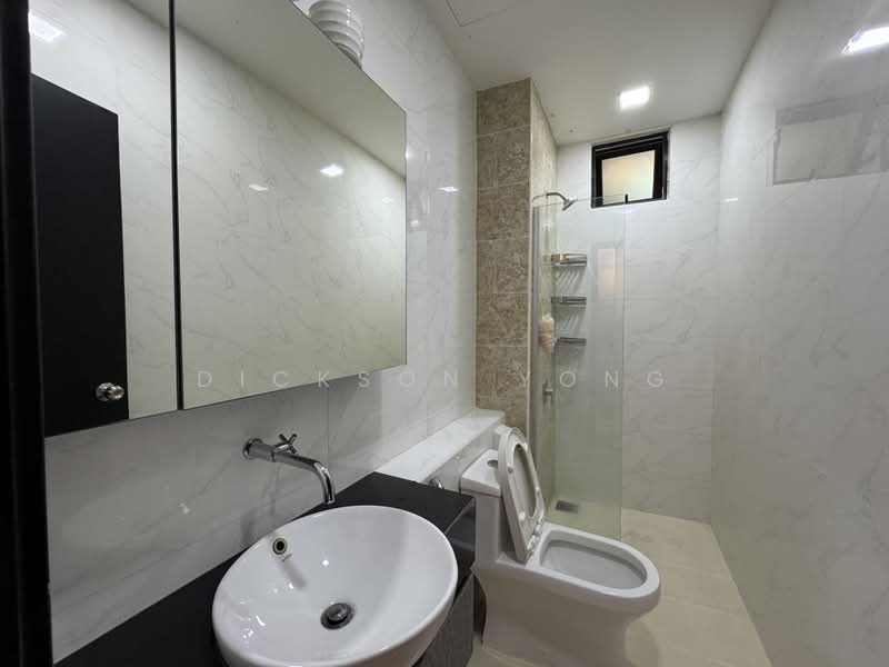 Service Residence for Sale at D'Summit Residences - Dickson Yong - Bathroom - PropertyGuru.com.my