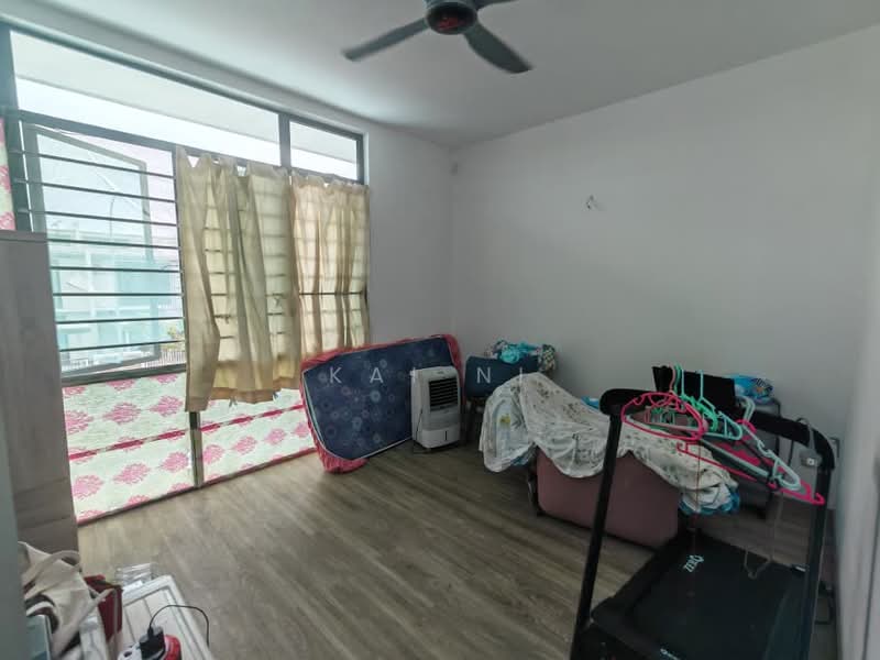 2-storey Terraced House for Sale in Bandar Seri Alam (Masai) - Kai Ni - Interior - PropertyGuru.com.my