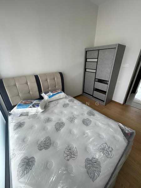 Condominium for Rent at Kings Bay @ Country Garden Danga Bay - Vivi Ong - Bedroom - PropertyGuru.com.my