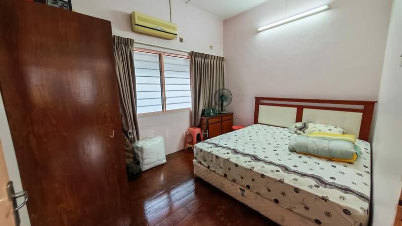 Rumah Berkembar untuk Dijual di Ayer Itam (Penang) - Joseph Tan - Bedroom - PropertyGuru.com.my