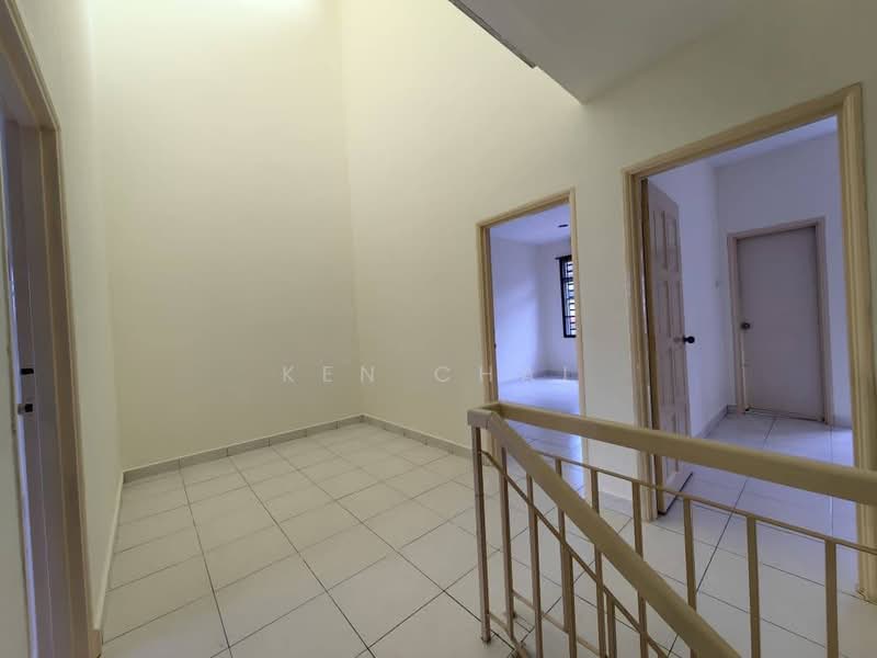 Rumah Teres 2 Tingkat untuk Dijual di Taman Bestari Indah (Ulu Tiram) - Ken Chai - PropertyGuru.com.my