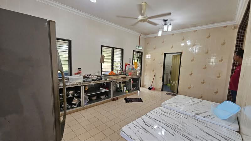 Rumah Banglo untuk Dijual di Bukit Baru (Melaka) - Joanne How - Kitchen - PropertyGuru.com.my