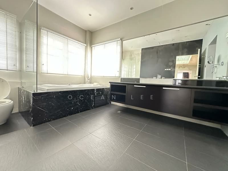 Rumah Banglo untuk Disewa di Keramat (Kuala Lumpur) - Ocean Lee - Bathroom - PropertyGuru.com.my