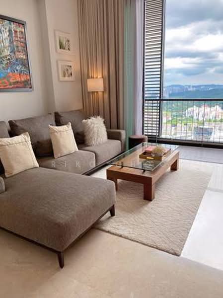 Servis Apartment untuk Dijual di Vogue Suites One - Riko Choo - Living Room - PropertyGuru.com.my