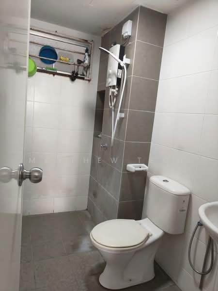 Pangsapuri untuk Disewa di D'Cassia - Matthew Teoh - Bathroom - PropertyGuru.com.my