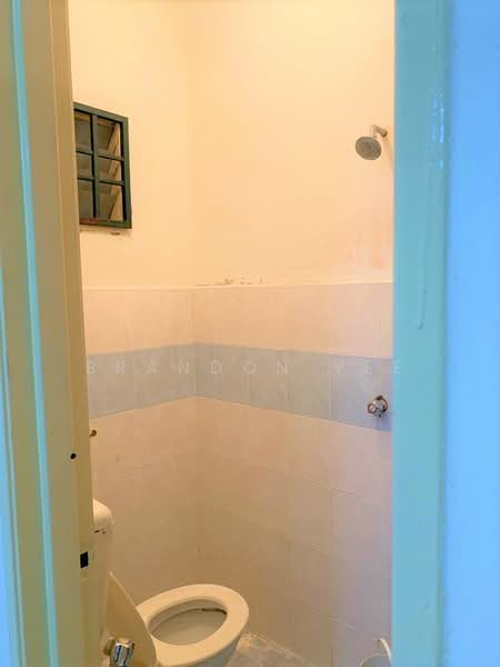 Pangsapuri untuk Dijual di Desaminium Rimba - Brandon Yee - Bathroom - PropertyGuru.com.my