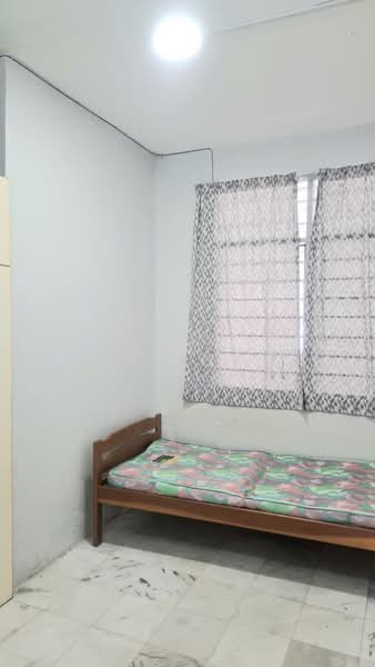 Rumah Teres 2 Tingkat untuk Disewa di Taman Sri Nibong (Bayan Lepas) - Jerome Eng - Bedroom - PropertyGuru.com.my
