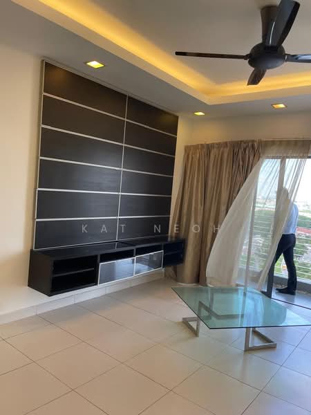 Servis Apartment untuk Dijual di SetiaWalk - KAT NEOH - Living Room - PropertyGuru.com.my