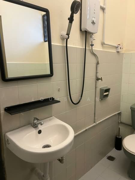 2-storey Terraced House for Sale in Taman Pekaka (Sungai Dua) - Louis Tan - PropertyGuru.com.my