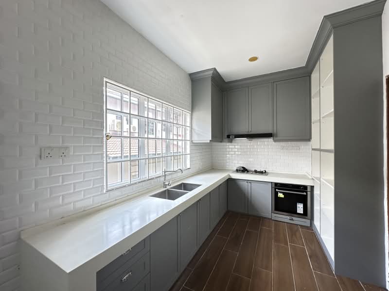 2-storey Terraced House for Sale in Tropicana Indah (Kota Damansara) - Esther Lim - Kitchen - PropertyGuru.com.my