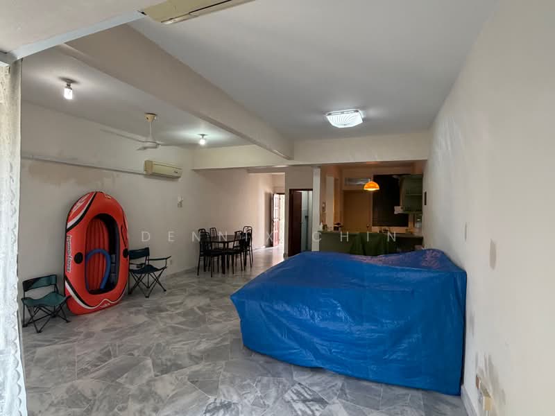 Servis Apartment untuk Dijual di Ocean View Resort - Dennix Chin - Living Room - PropertyGuru.com.my