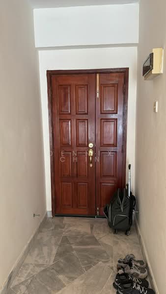 Servis Apartment untuk Dijual di Ocean View Resort - Dennix Chin - Entrance - PropertyGuru.com.my