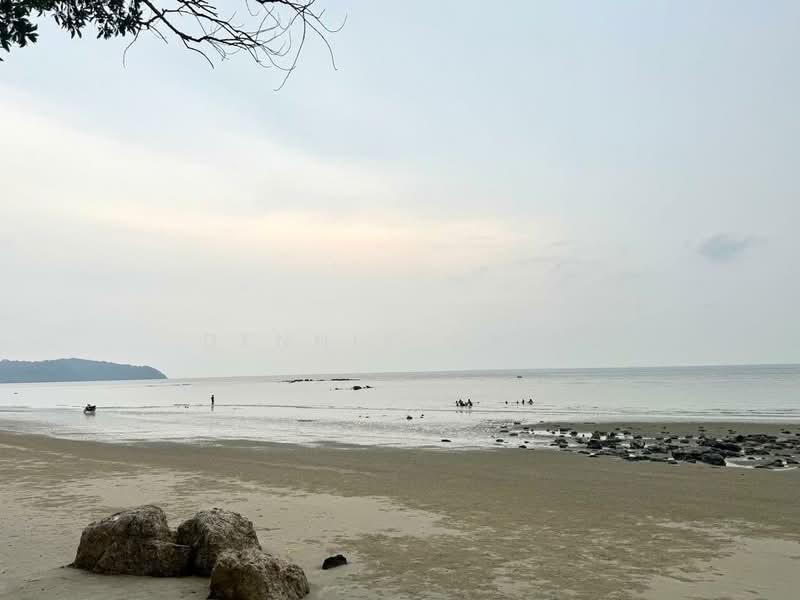 Servis Apartment untuk Dijual di Ocean View Resort - Dennix Chin - Exterior - PropertyGuru.com.my