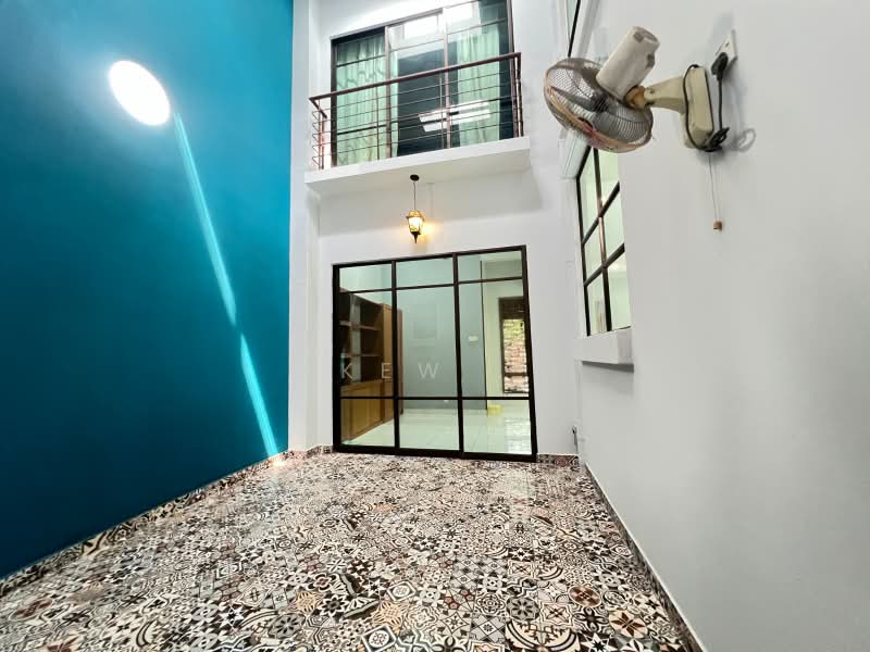 Rumah Berkembar untuk Disewa di Bandar Kinrara (Selangor) - Kew . - PropertyGuru.com.my