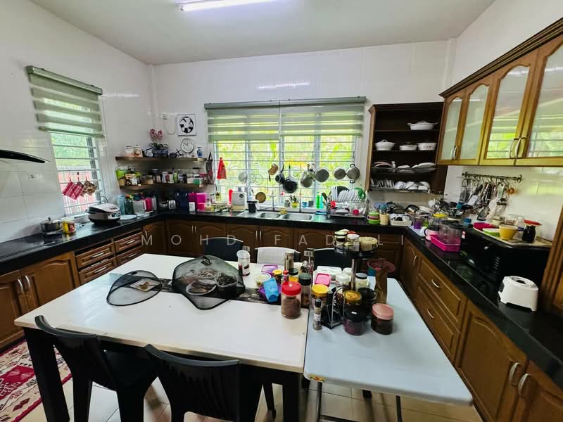 Rumah Teres 2 Tingkat untuk Dijual di Puncak Alam (Selangor) - Mohd Fadzli - Kitchen - PropertyGuru.com.my