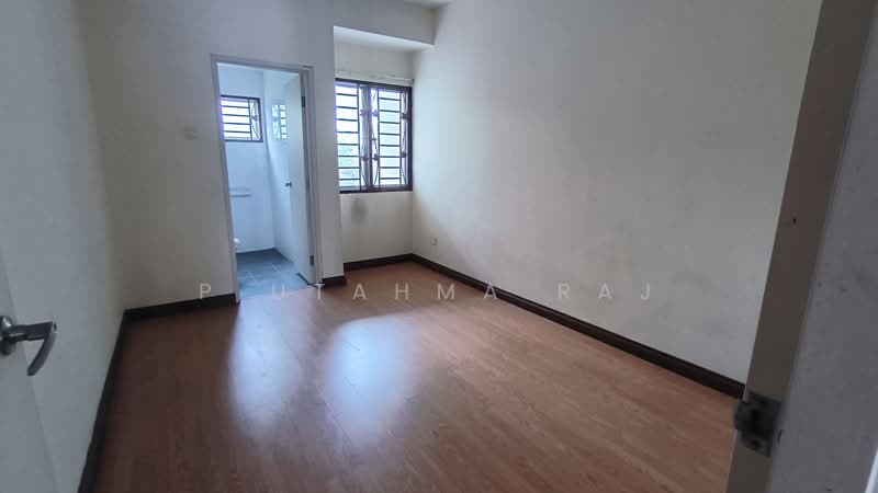 Rumah Teres untuk Dijual di Alam Impian Ttdi (Shah Alam) - P Utahma Raj - PropertyGuru.com.my