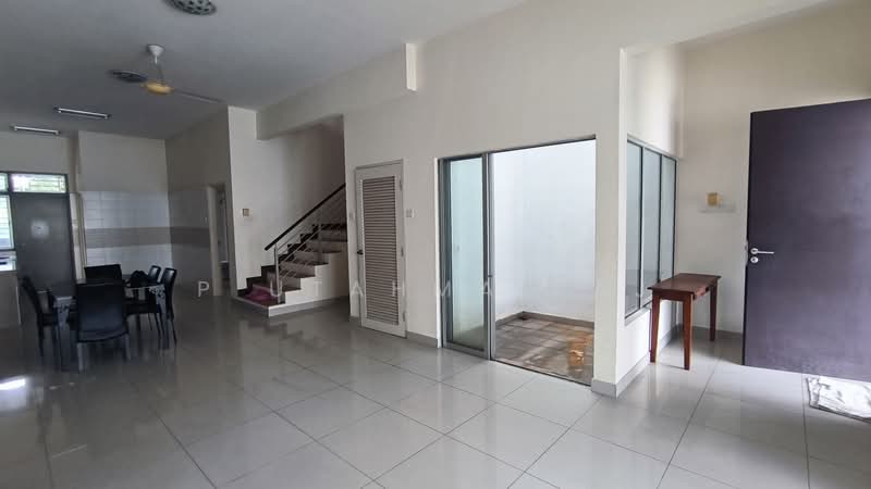Rumah Teres untuk Dijual di Alam Impian Ttdi (Shah Alam) - P Utahma Raj - PropertyGuru.com.my