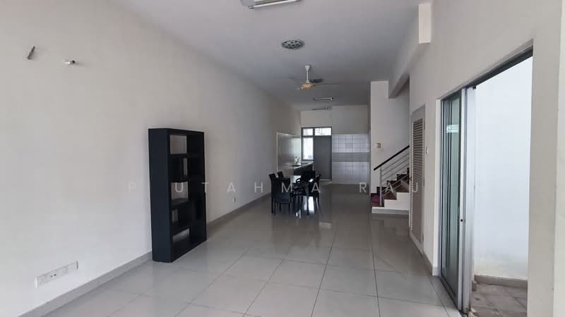Rumah Teres untuk Dijual di Alam Impian Ttdi (Shah Alam) - P Utahma Raj - PropertyGuru.com.my