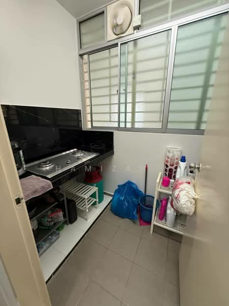 Apartment for Rent at Pangsapuri Seri Mutiara - Hamizah . - Kitchen - PropertyGuru.com.my