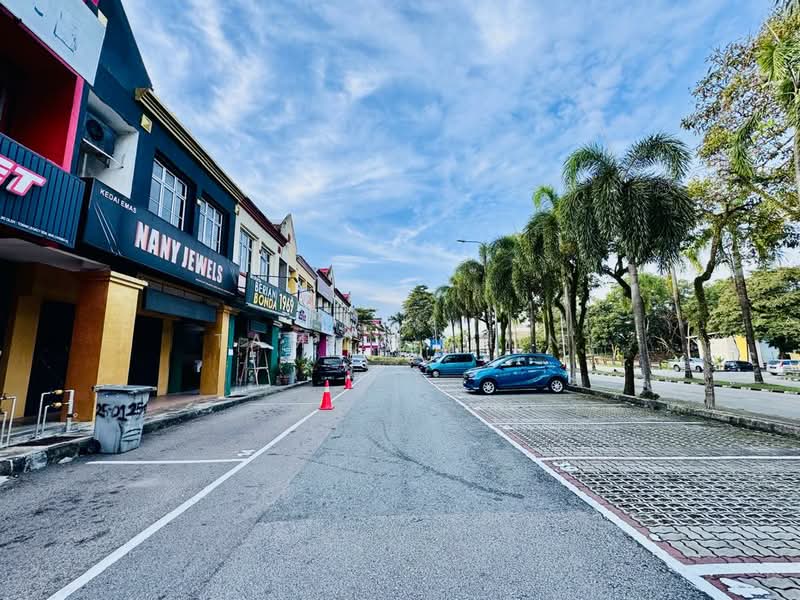 Shop / Office for Rent in Bandar Baru Uda (Johor Bahru) - Tammy Chin - Exterior - PropertyGuru.com.my