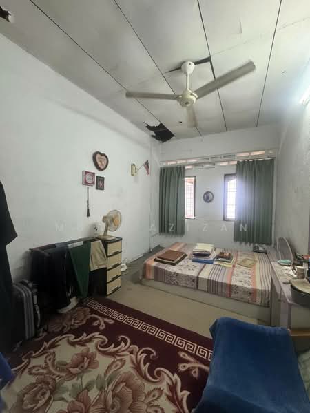 Rumah Teres 2-Tingkat untuk Dijual di Taman Selamat (Bukit Mertajam) - Muaz Azizan - Bedroom - PropertyGuru.com.my