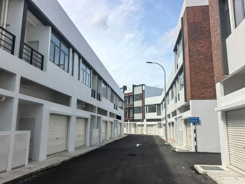 Shop / Office for Rent in Bandar Gamuda Cove (Dengkil) - Leo Goh - Exterior - PropertyGuru.com.my
