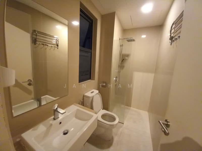Service Residence for Sale at South View - Jan Tham - Bathroom - PropertyGuru.com.my