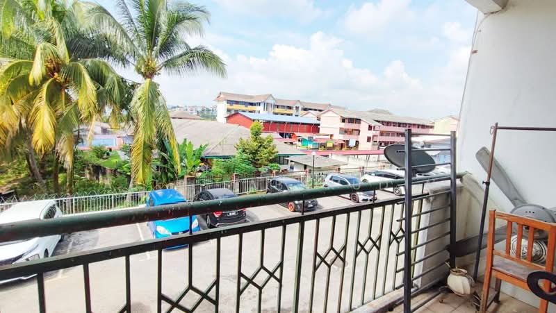 Condominium for Sale at D' Tinggian Suasana - Abid Sabarudin - Balcony - PropertyGuru.com.my