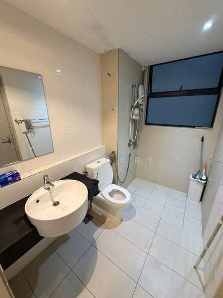 Service Residence for Rent at Residences @ 1 Tebrau - Hong Charng Lee - Bathroom - PropertyGuru.com.my